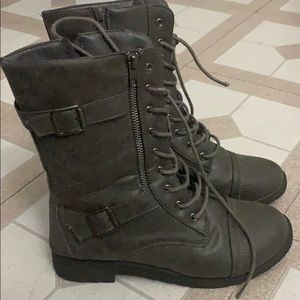 Gray compact boots